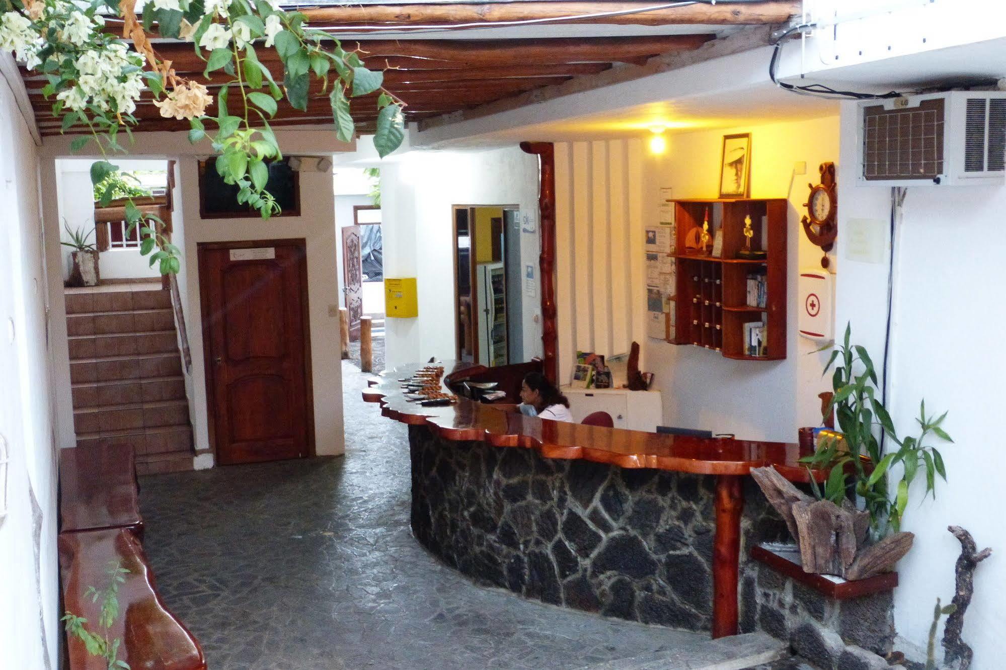 Galapagos Islands Hotel Puerto Ayora  Kültér fotó